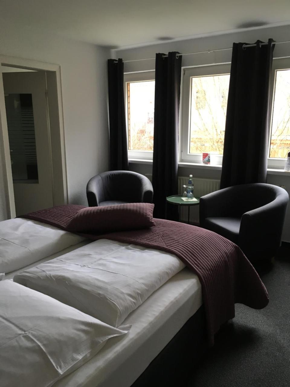 Das Ostseehotel Blekendorf Luaran gambar